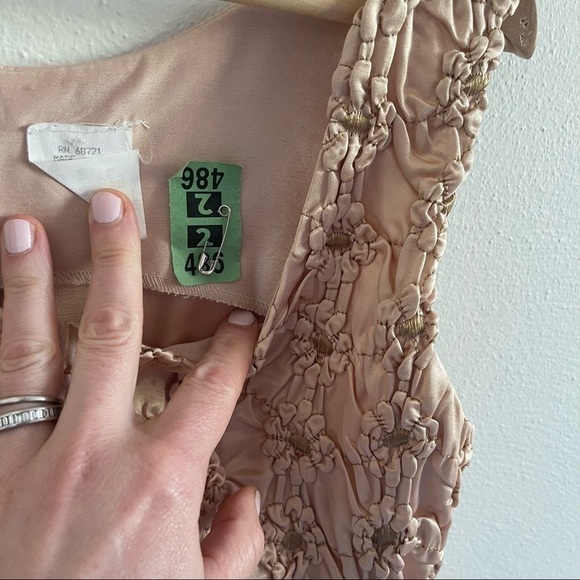 Vintage Champagne Ribbon Dress Fit and Flair Volup - Picture 7 of 14